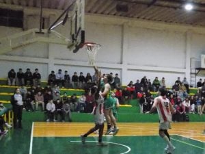 Básquet: Costa Sud ganó y alcanzó la punta 