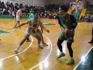 Básquet: Costa Sud ganó y alcanzó la punta 