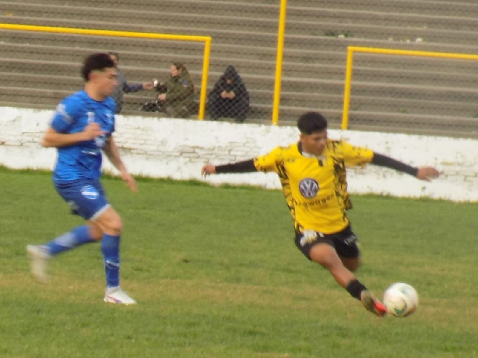 Fútbol: Olimpo sumó de a tres y dejó atrás su mala racha