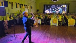 Con César Bongiovanni y en la Italiana, Olimpo festejó los 80