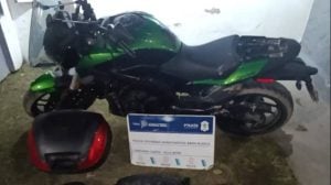 Operativo “Zonas calientes” en Bahía Blanca: 14 aprehendidos, secuestro de vehículos y droga