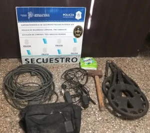 Robó herramientas, fue seguido y la Policía lo detuvo