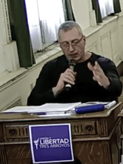 Polémica en el Concejo y repudio libertario al concejal Moller