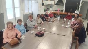 (audio) “Siempre hace falta algo”: la campaña de los jubilados del SEC para ayudar al geriátrico municipal