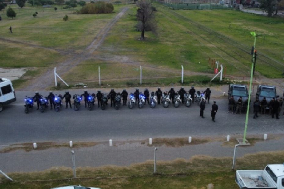 Bahía Blanca: 13 detenidos en un operativo policial en distintos barrios