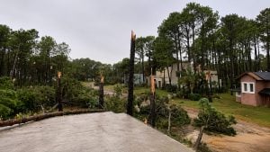 Graves destrozos por el temporal afectan a Pinamar