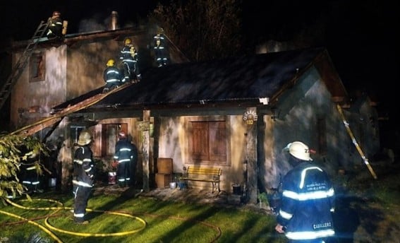 Ardió vivienda en Sierra de la Ventana. No hubo víctimas