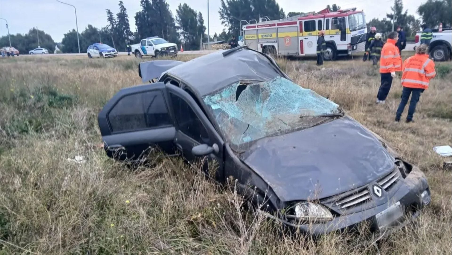 Un muerto y un herido luego de vuelco en acceso a Bahía Blanca