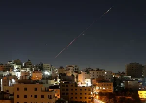 Medio Oriente: Irán atacó bases de EEUU en Medio Oriente tras los nuevos bombardeos de Washington
