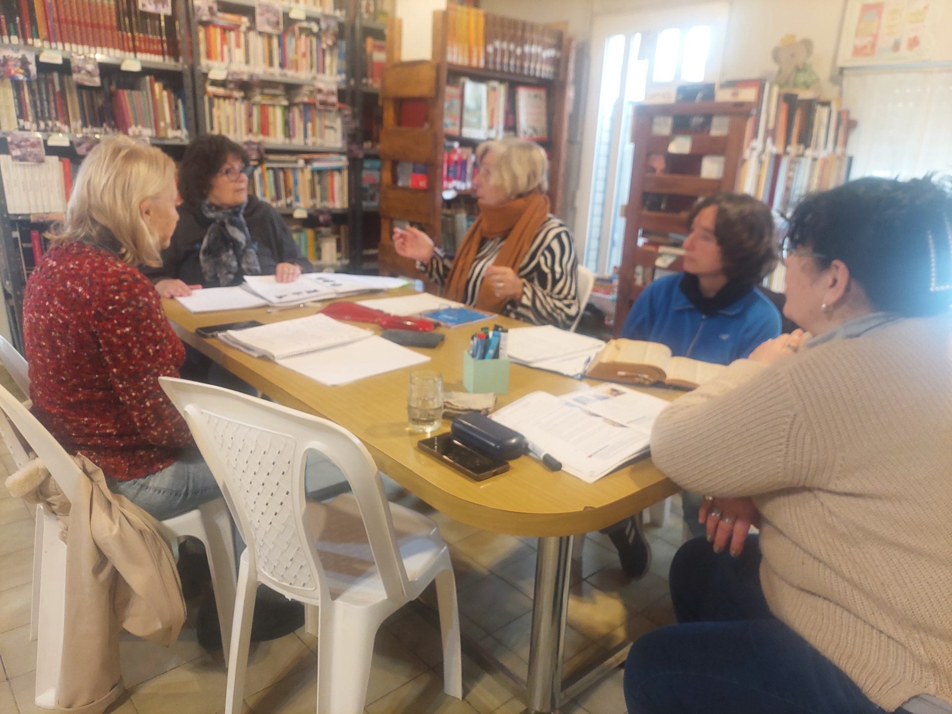 Talleres para adultos en la Biblioteca Meister