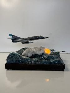(audio) “Es importante hacer memoria”: tiene 18 años y recrea Malvinas con impactantes maquetas