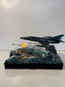 (audio) “Es importante hacer memoria”: tiene 18 años y recrea Malvinas con impactantes maquetas