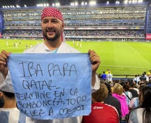 (audio) El hincha colombiano más fanático de Messi: “Representa la pasión, el nunca rendirse”