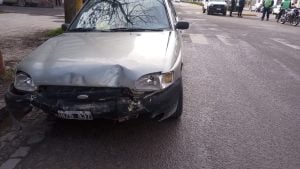 Segundo de la mañana: chocaron auto y  Jeep en Belgrano y Quintana