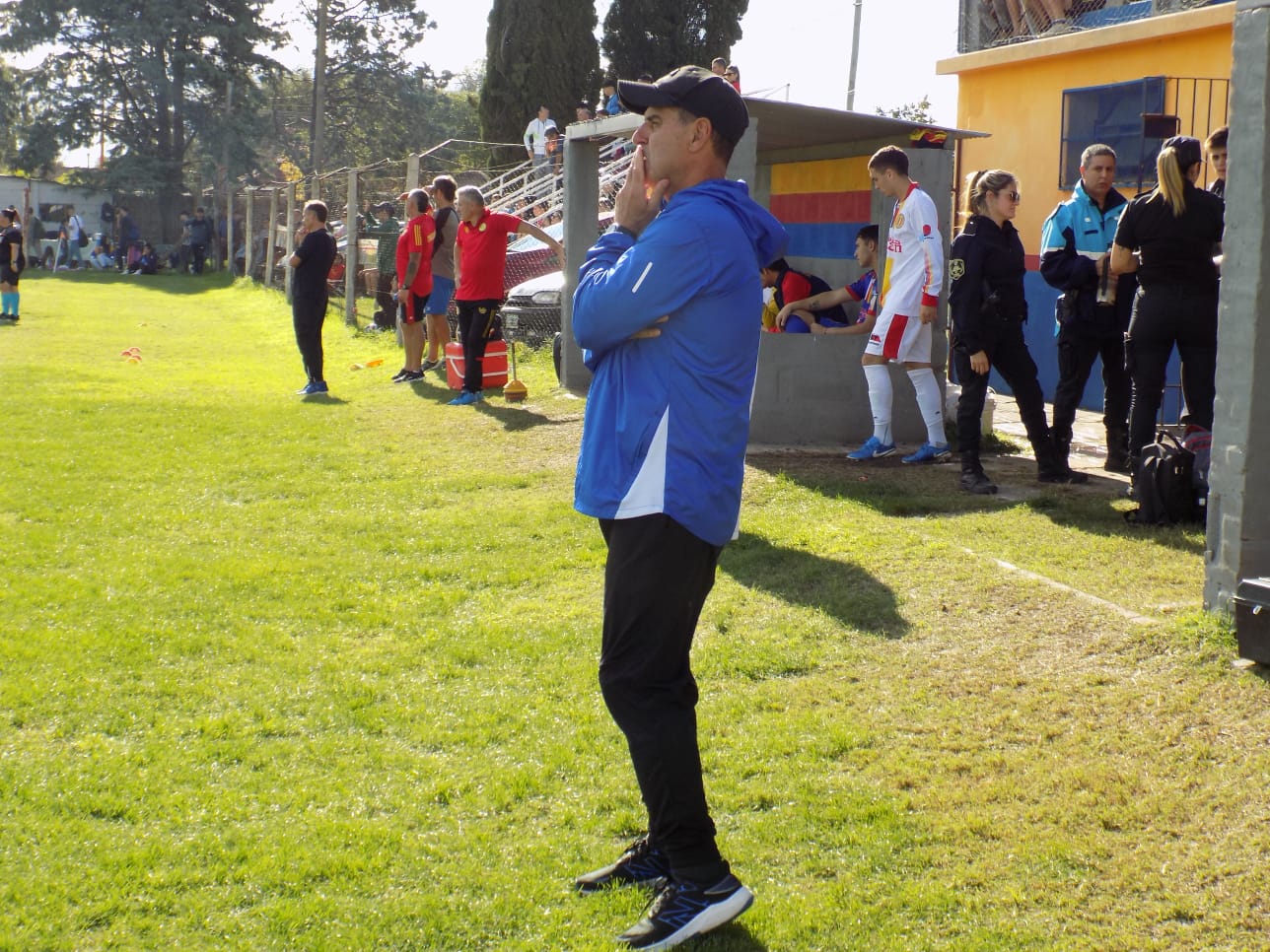 Futbol: Ariel Alberca nuevo entrenador de Once Corazones