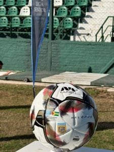 Fútbol Senior: Cayó la Selección Tres Arroyos frente a la del Ascenso (videos)