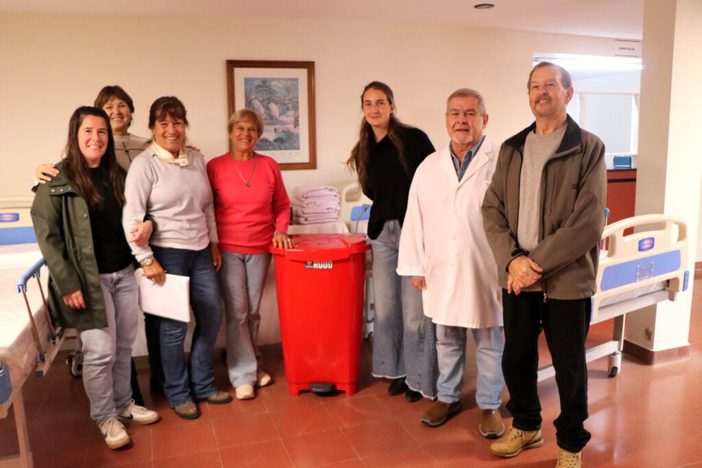 San Cayetano: la Cooperadora del Hospital hizo una donación por 10 millones