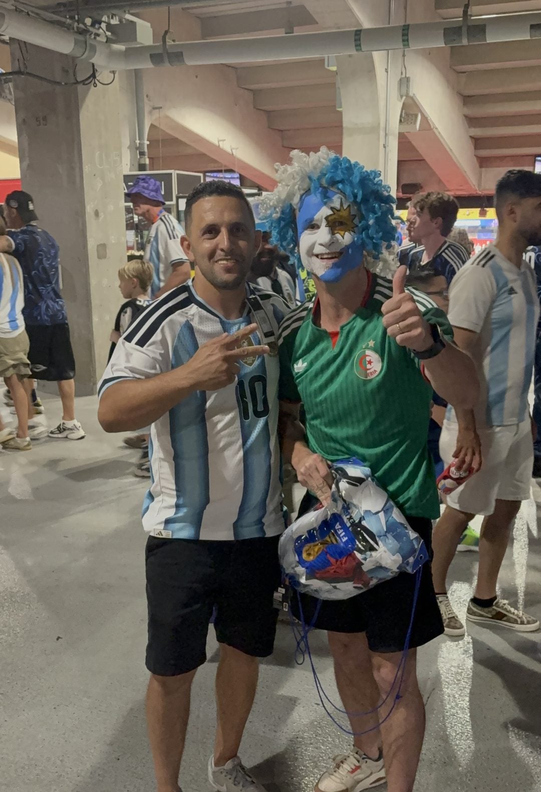 (audio) Una mochila, camisetas de Messi y una misión: la hazaña de un sanjuanino en EEUU