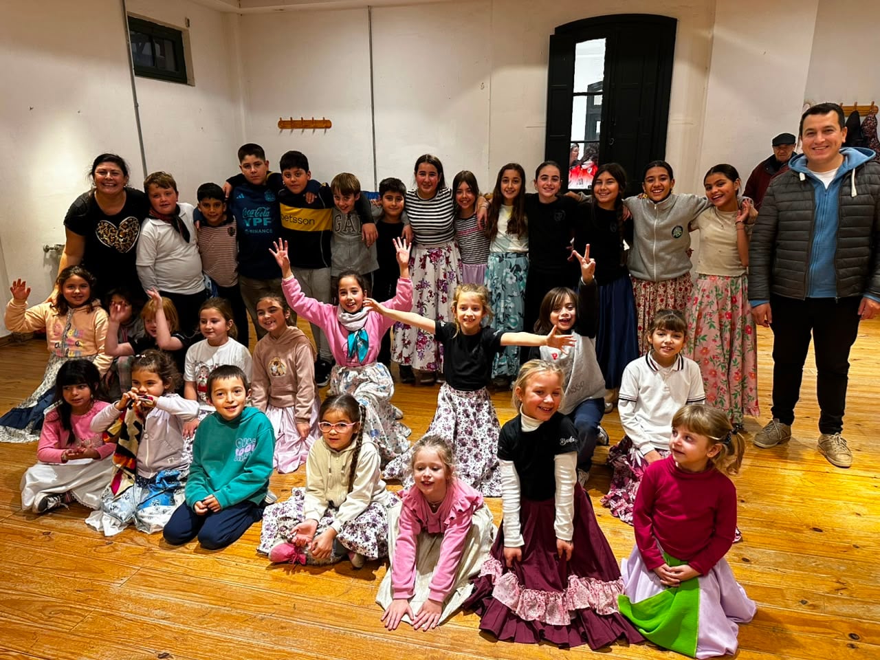 (audio) El “Festivalero” vuelve este sábado con una gran peña folklórica