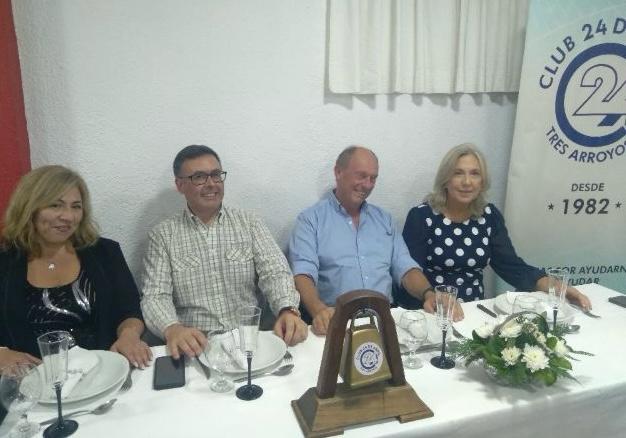 (audio) El Club 24 de Abril cumplió 44 años colaborando con la comunidad