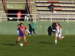 Fútbol Femenino: Ganó Huracán y sigue único puntero