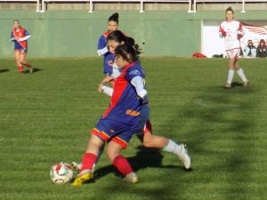 Fútbol Femenino: Ganó Huracán y sigue único puntero