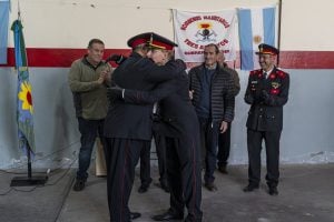 Reconocimientos, ascensos, nuevos cadetes y mucha emoción en el Cuartel de Bomberos Voluntarios