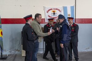 Reconocimientos, ascensos, nuevos cadetes y mucha emoción en el Cuartel de Bomberos Voluntarios
