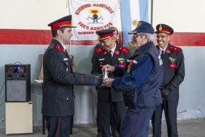 Reconocimientos, ascensos, nuevos cadetes y mucha emoción en el Cuartel de Bomberos Voluntarios