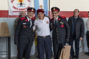 Reconocimientos, ascensos, nuevos cadetes y mucha emoción en el Cuartel de Bomberos Voluntarios