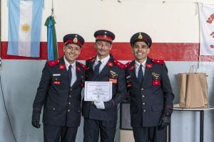 Reconocimientos, ascensos, nuevos cadetes y mucha emoción en el Cuartel de Bomberos Voluntarios