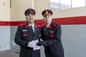 Reconocimientos, ascensos, nuevos cadetes y mucha emoción en el Cuartel de Bomberos Voluntarios