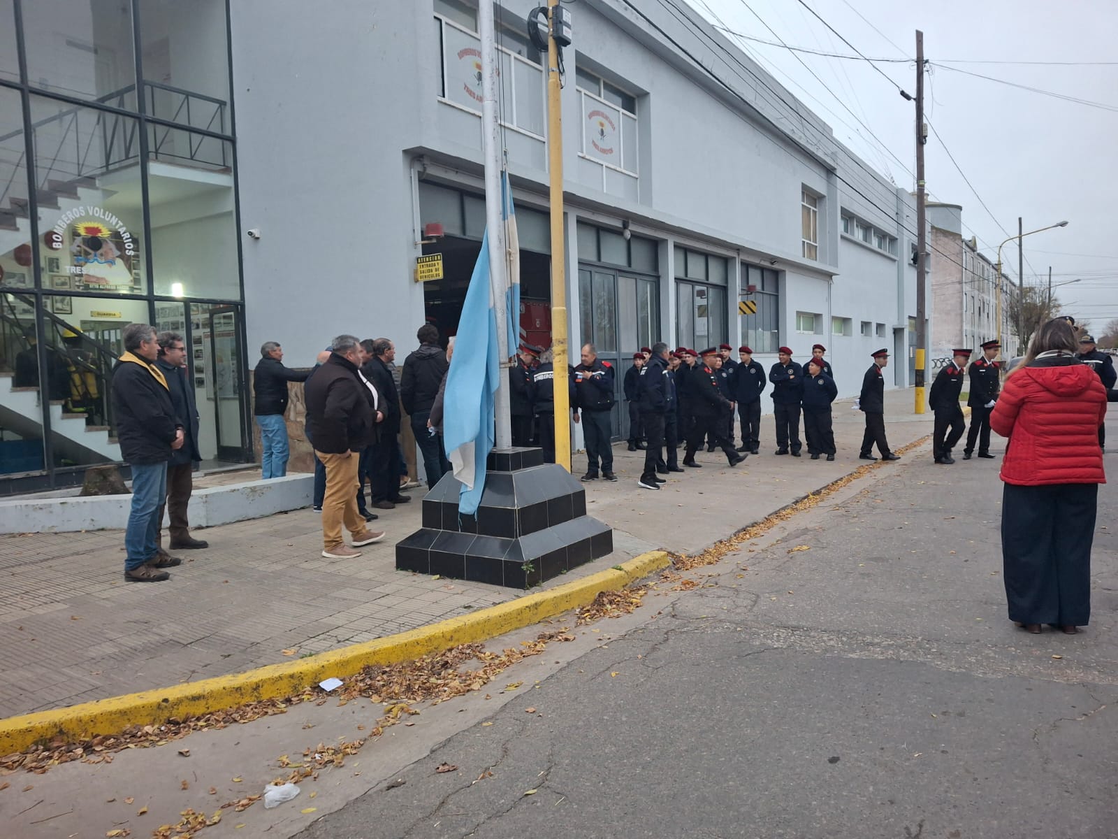 (audio y videos)Emotivos festejos por el Día del Bombero en la ciudad