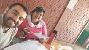 (audio)Huellas solidarias sigue con su colecta solidaria en un festival en el Polideportivo