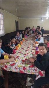 (audio)Huellas solidarias sigue con su colecta solidaria en un festival en el Polideportivo