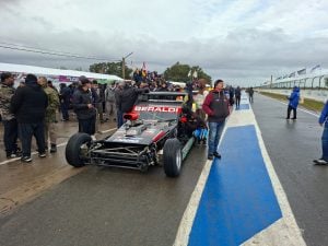 En San Cayetano comenzó el espectáculo de Automovilismo