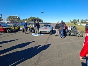 En San Cayetano: Homenaje a Legendarias Figuras