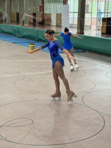 (audio) Evelyn Duca va a la Copa Orlando de patín y busca apoyo de la comunidad