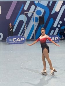(audio) Evelyn Duca va a la Copa Orlando de patín y busca apoyo de la comunidad