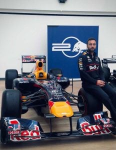 (audio) Sueño cumplido: Ingeniero olavarriense trabaja para Red Bull en la F1