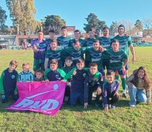 Primera, Villa Del Parque campeón del Apertura