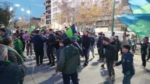 Villa campeón y la plaza San Martín se pintó de verde