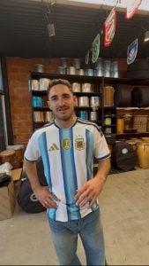 (audio y video) Un médico bahiense creó un tema para la Selección y se volvió viral en las redes