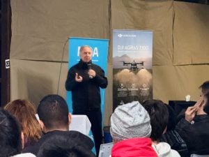 Importante convocatoria en Barrow: capacitación sobre aplicación de fitosanitarios con drones