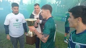 Fútbol: Olimpo ganó y Villa festejó el Apertura (video)