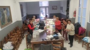La Casa del Jubilado Mercantil colaboró con el Geriátrico Municipal