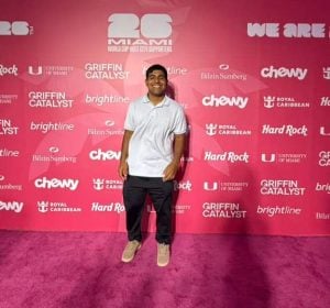 (audio)De Burzaco a Miami con el objetivo de cubrir el Mundial