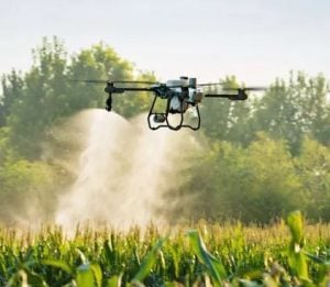 (audio) Curso obligatorio sobre aplicación de agroquímicos con drones en Barrow
