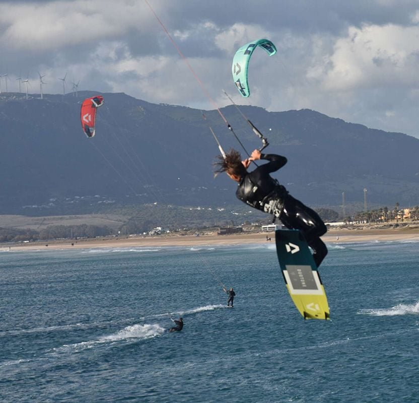 Práctica de kitesurf: Comunicado Oficial de la Junta Vecinal Del Balneario Marisol