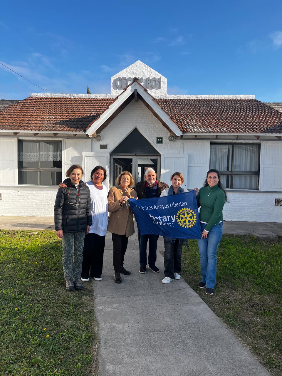 Rotary Libertad entregó premios del bono a beneficio del CEC 801